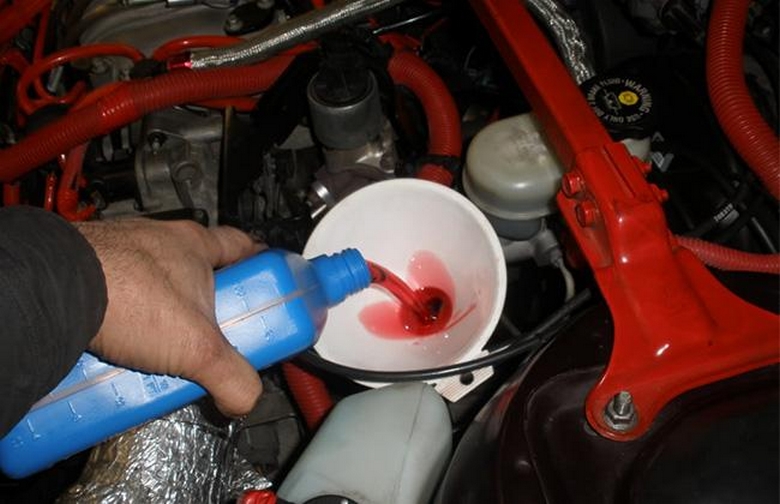 Otomatik Şanzıman Yağı Kaç Km’de Değişir? Ne Zaman Değiştirilir?