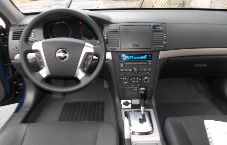 Chevrolet Epica Nasıl Araba, Alınır Mı? İnceleme ve Kullanıcı Yorumları 2 Chevrolet Epica İçi