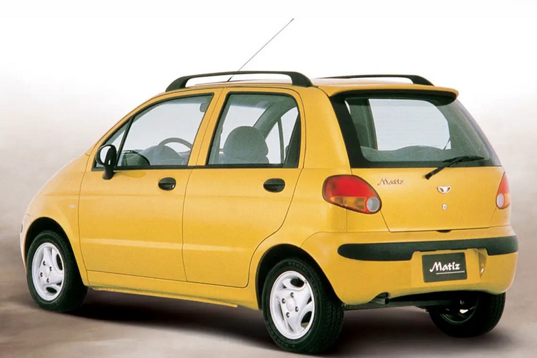 daewoo matiz arka ve yandan