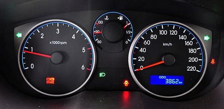 Hyundai İ20 Arıza Lambaları Anlamı | i20 Uyarı ve İkaz Işıkları Anlamları