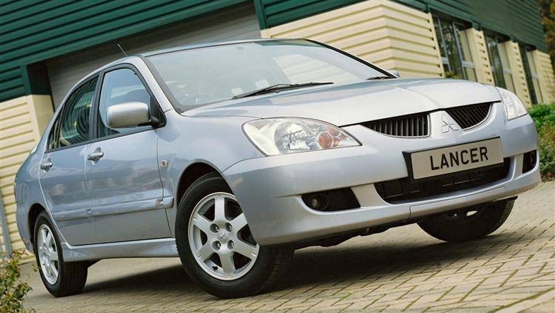 mitsubishi lancer 2